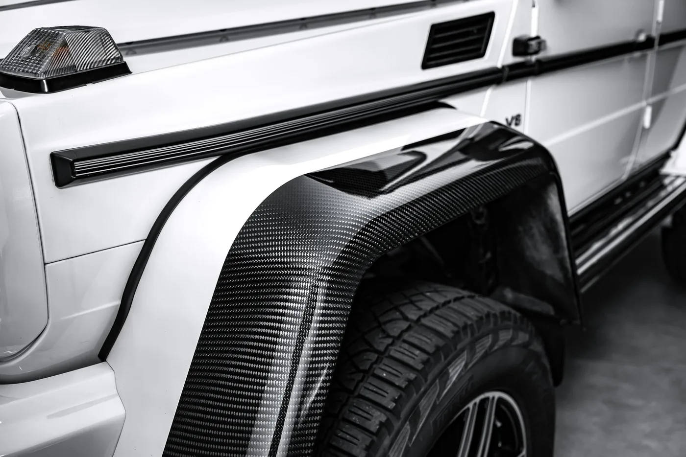 2017 Mercedes-Benz G 500 4x4² offered by a specialist dealer in Ostrava, Czechia, photo 9 of 15