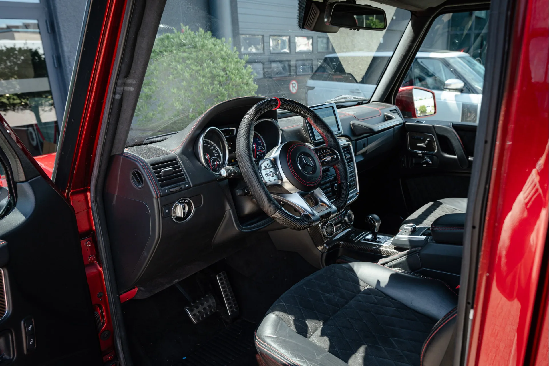 2017 Mercedes-Benz G 500 4x4², 2/30