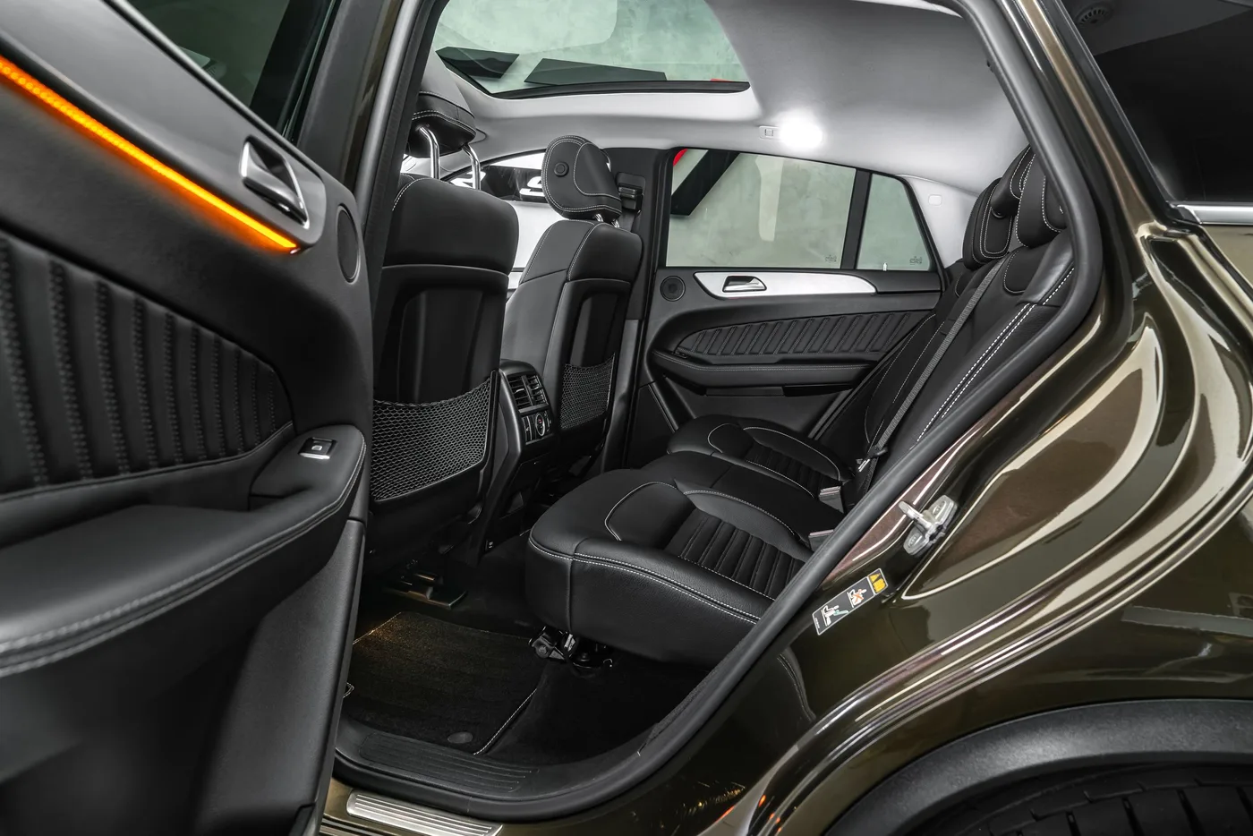 2017 Mercedes-Benz GLE 350 d 4MATIC Coupé proposée par un concessionnaire spécialisé à Ostrava, Tchéquie, photo 15 sur 23