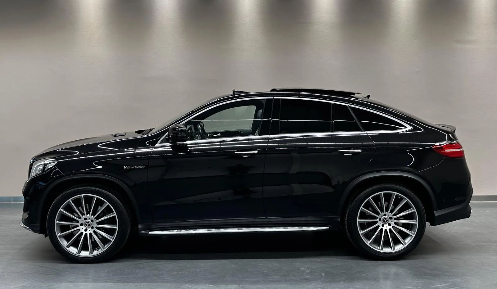 2017 Mercedes-Benz GLE 500 4MATIC Coupé, AMG Line, 3/30