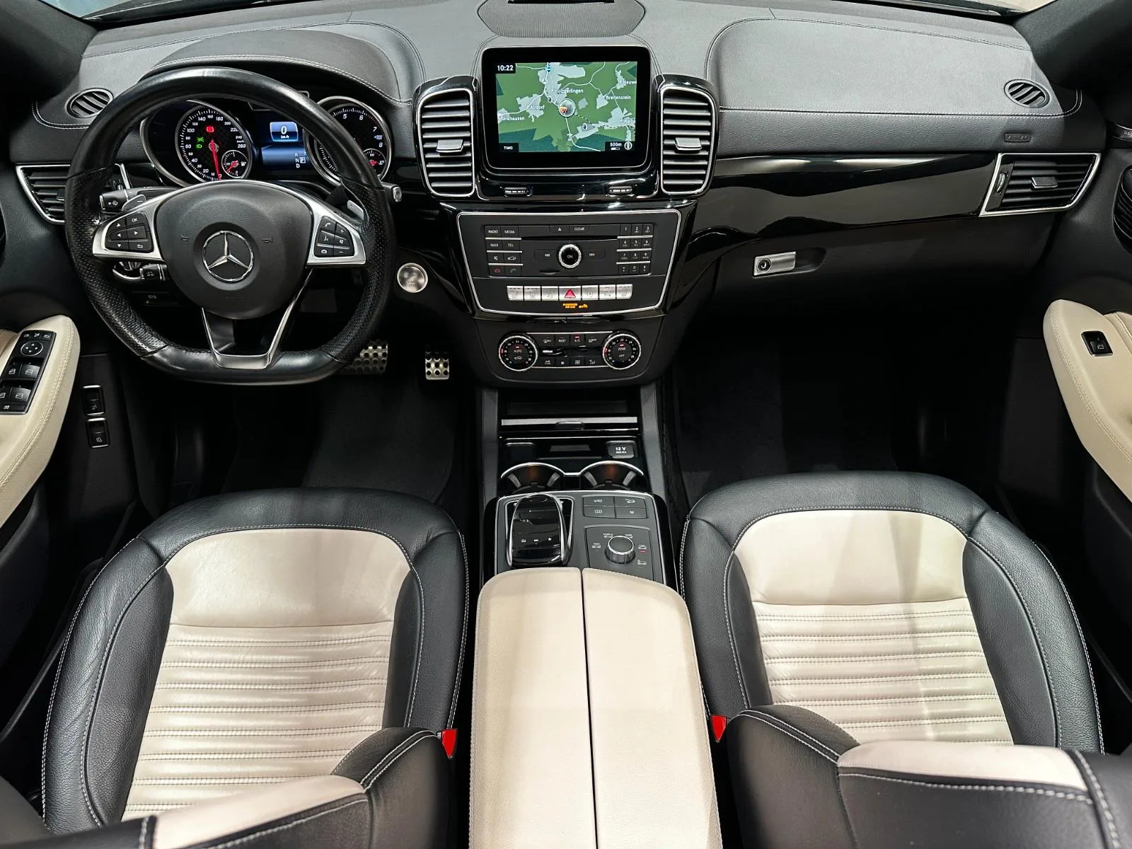 2017 Mercedes-Benz GLE 500 4MATIC Coupé, AMG Line, 28/30