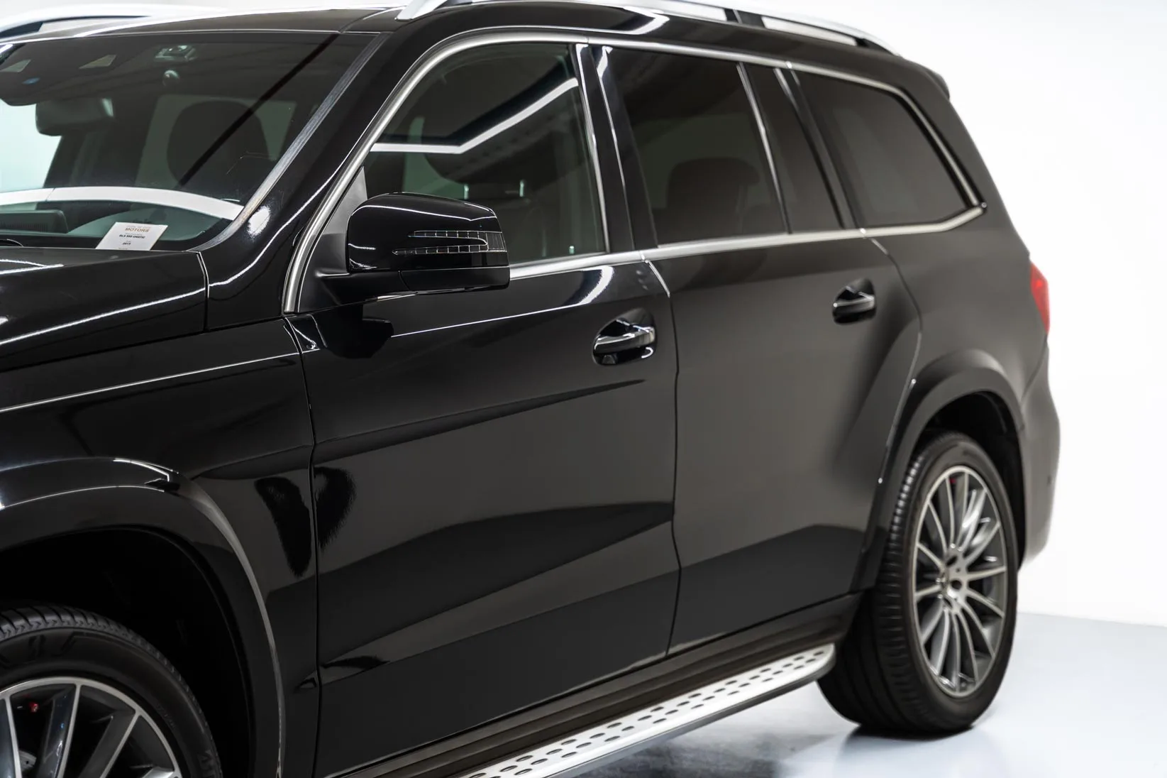 2017 Mercedes-Benz GLS 500, 5/27
