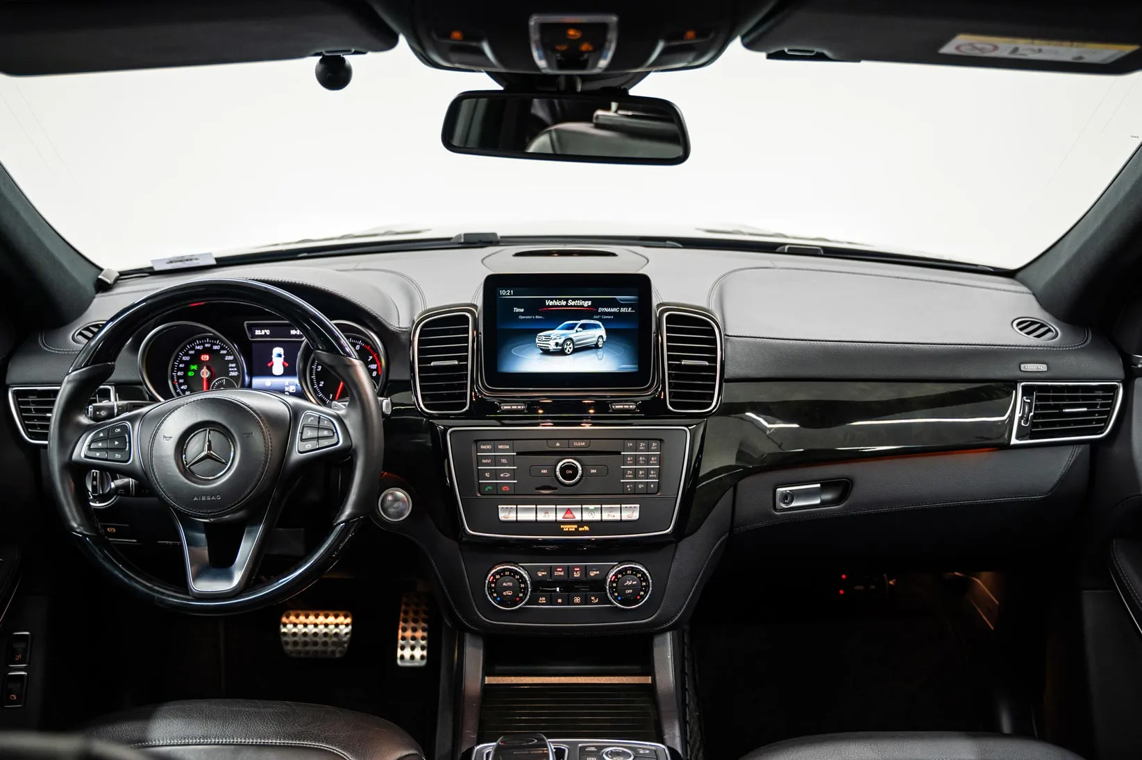 2017 Mercedes-Benz GLS 500, 9/27