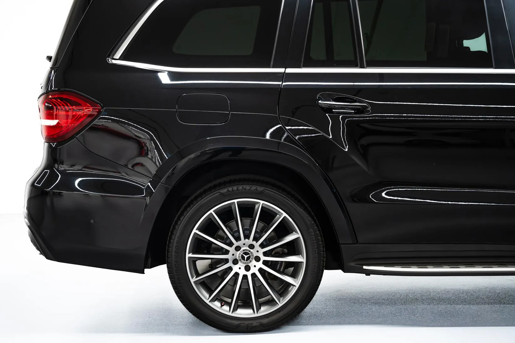 2017 Mercedes-Benz GLS 500, 19/27