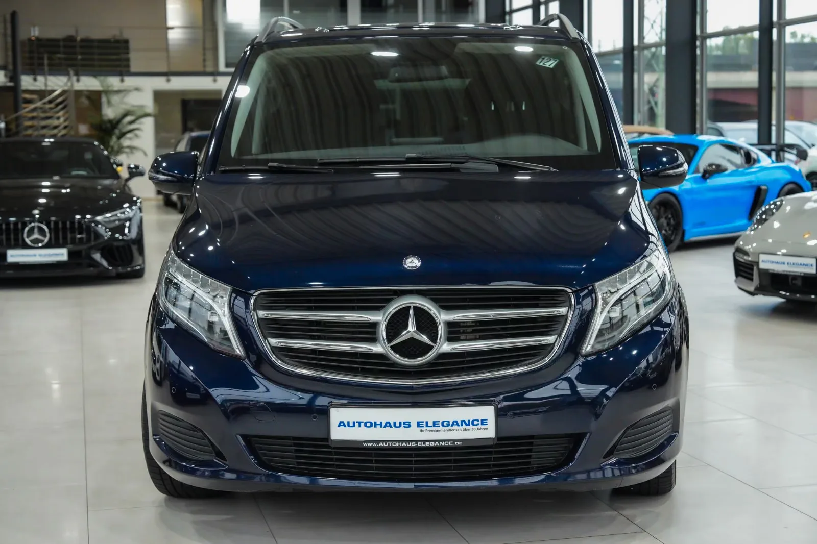 2017 Mercedes-Benz V 220 d Edition, Compact, 4/29