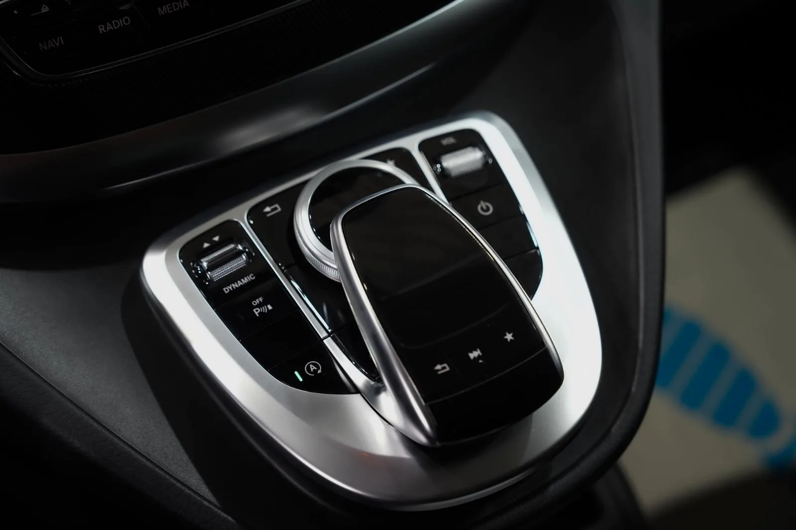 2017 Mercedes-Benz V 220 d Edition, Compact, 27/29