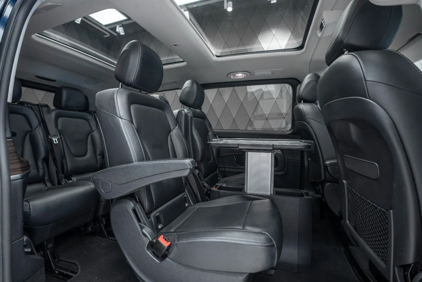 2017 Mercedes-Benz V 250 d Avantgarde angeboten von einem Supersportwagenhändler in Schenefeld, Deutschland, Foto 19 von 25