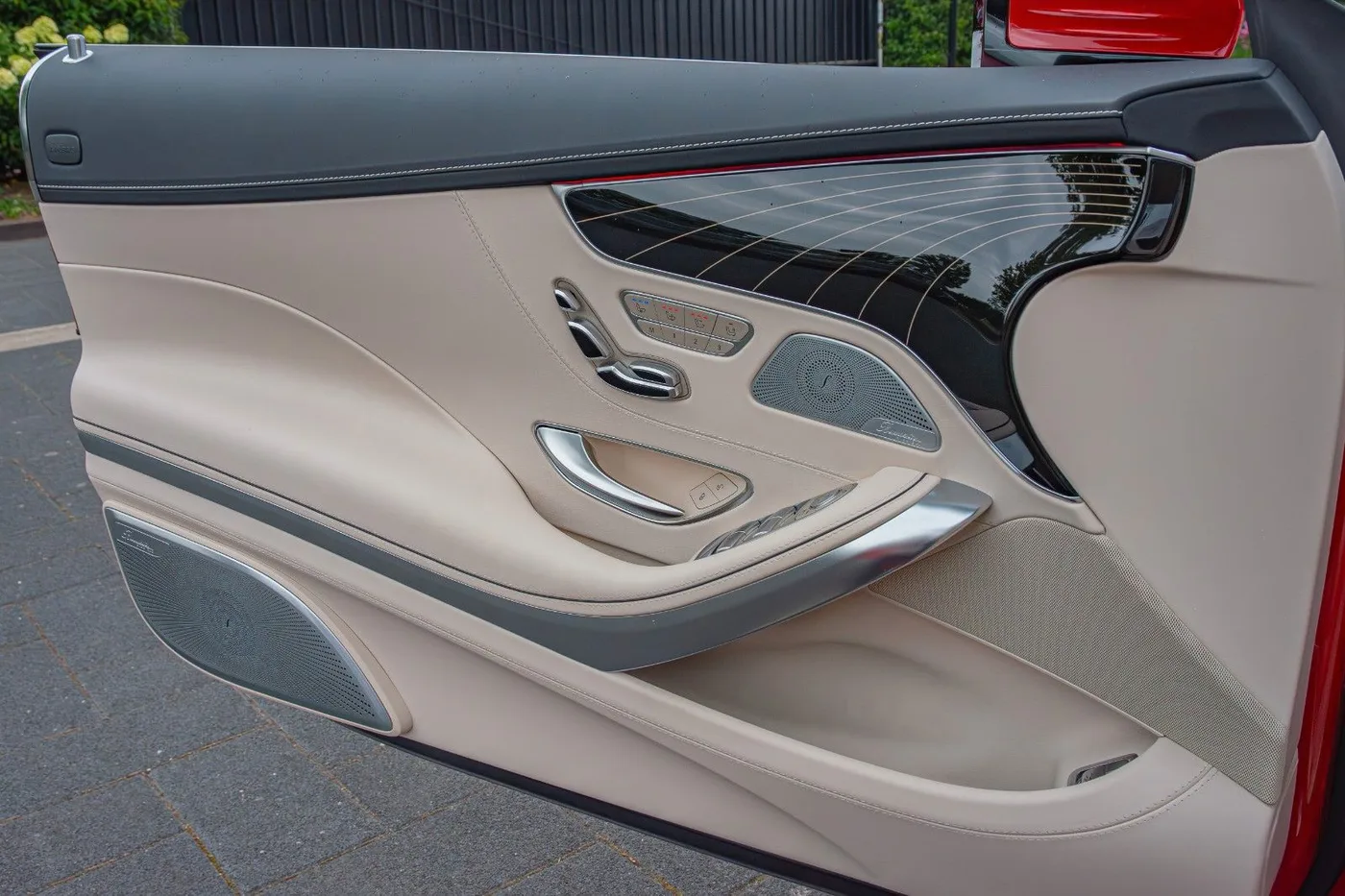 2017 Mercedes-Maybach S 650 Cabriolet angeboten von einem Supersportwagenhändler in Gronau, Deutschland, Foto 18 von 25