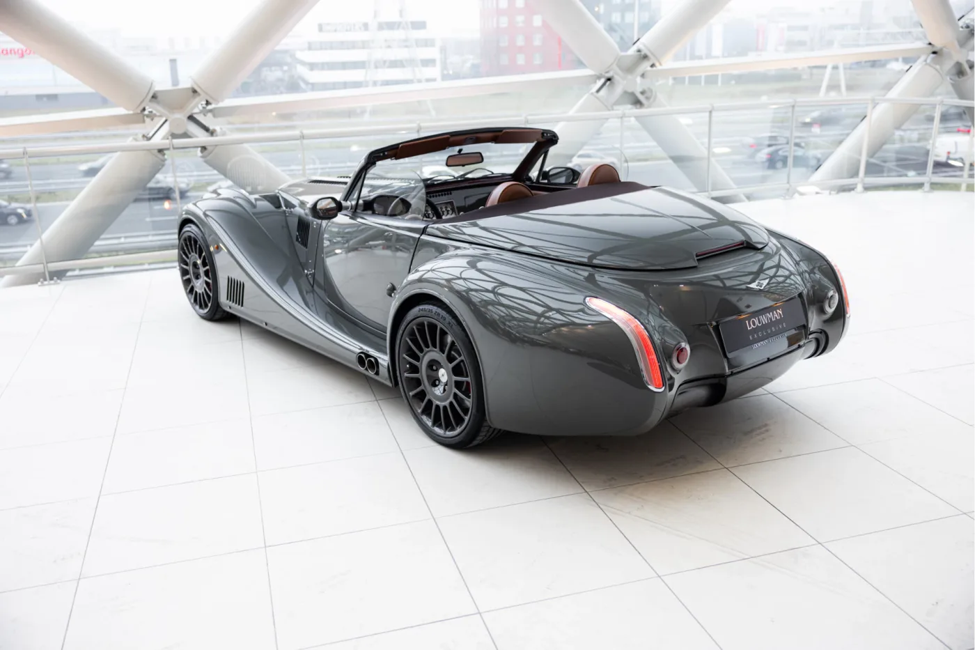 2017 Morgan Aero 8 offered by an official McLaren and Morgan dealer in Utrecht, Netherlands, photo 21 of 25