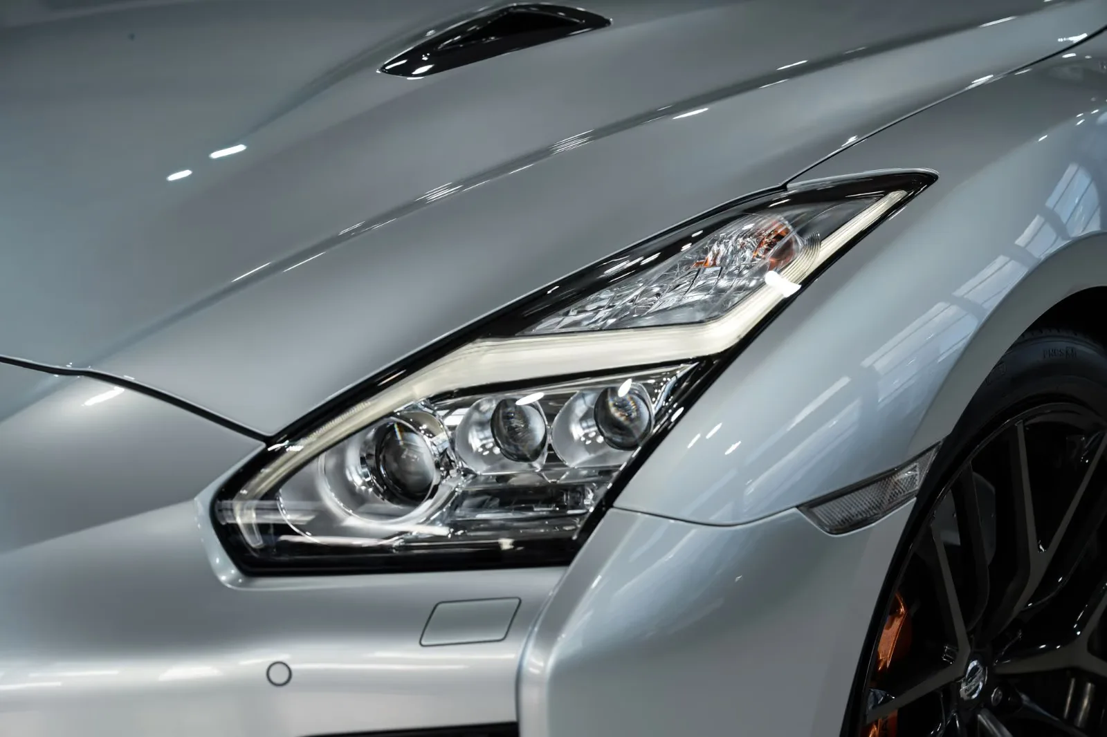 2017 Nissan GT-R Black Edition, 12/30
