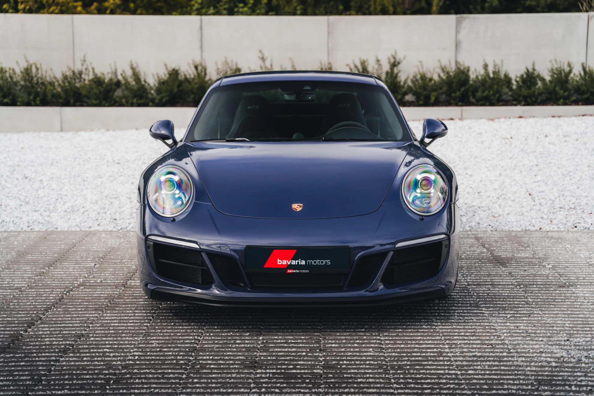 2017 Porsche 911 Carrera 4 GTS, 2/30
