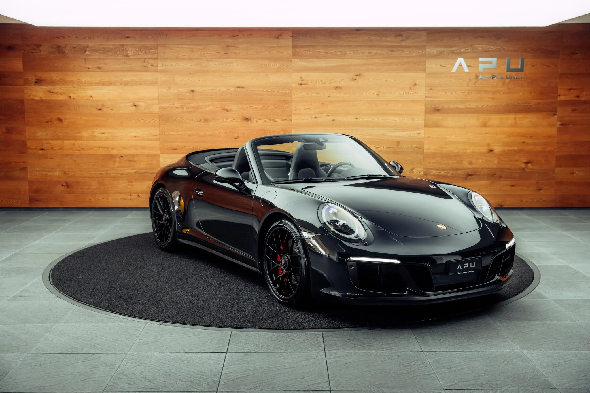 2017 Porsche 911 Carrera 4 GTS Cabriolet offered by a specialist dealer in Uznach, Switzerland, main photo