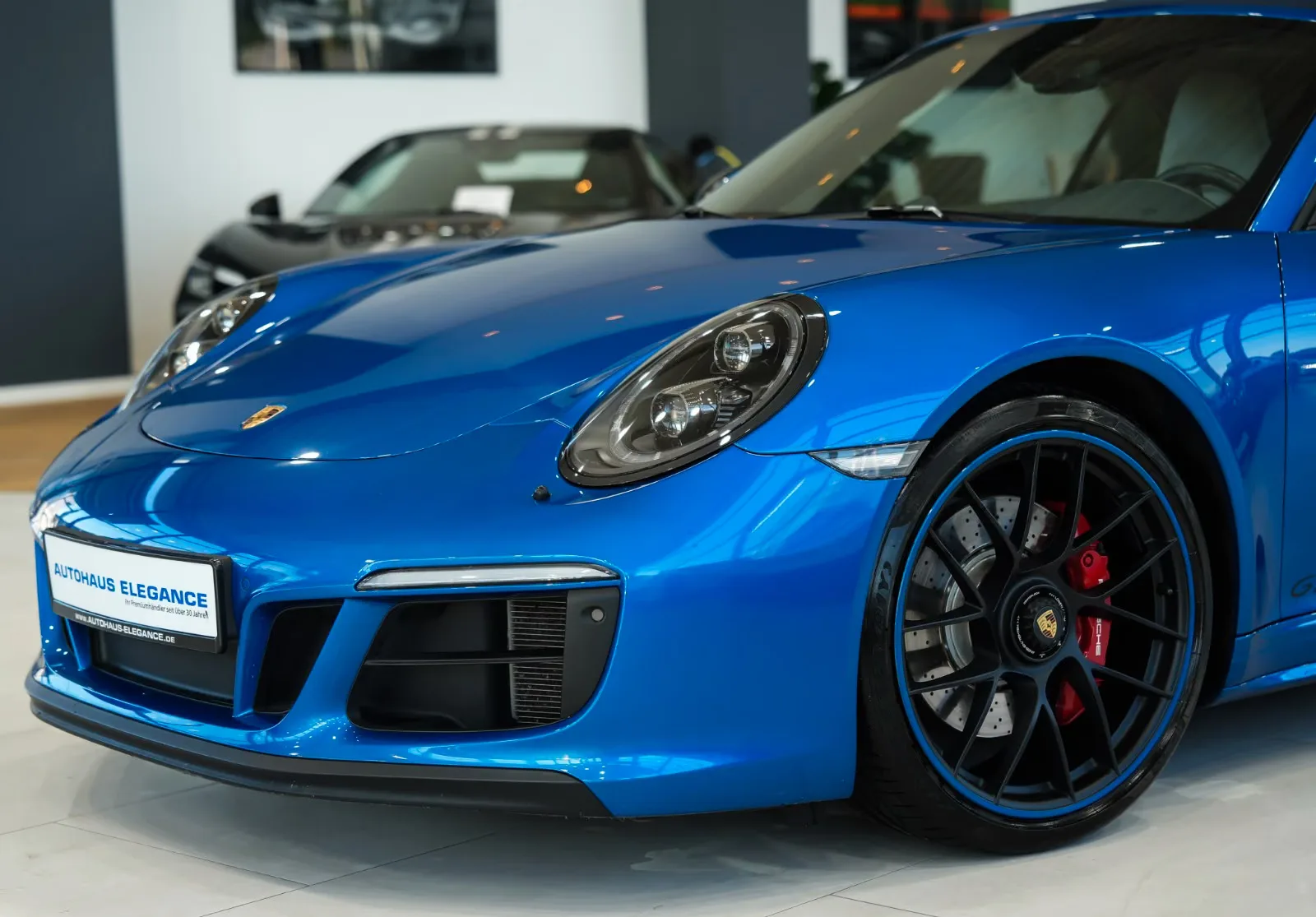 2017 Porsche 911 Carrera 4 GTS Cabriolet, 15/30