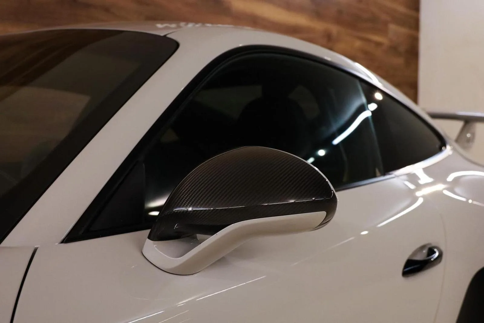 2017 Porsche 911 GT3, 27/30