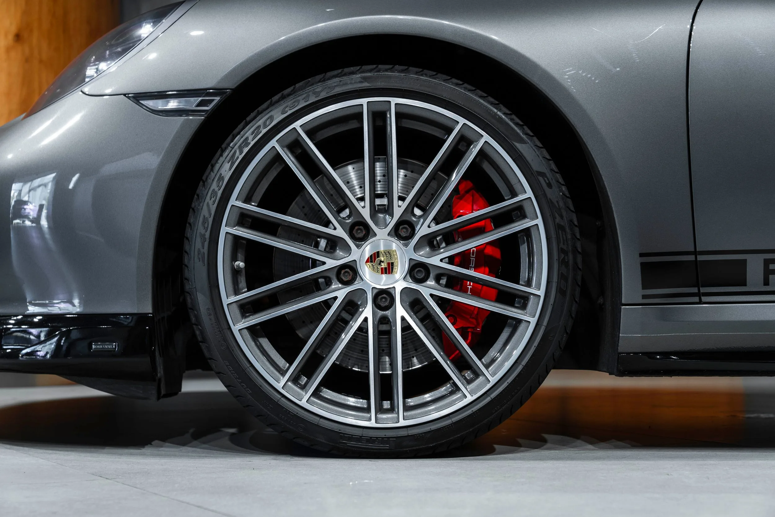 2017 Porsche 911 Turbo Cabriolet, 2/21
