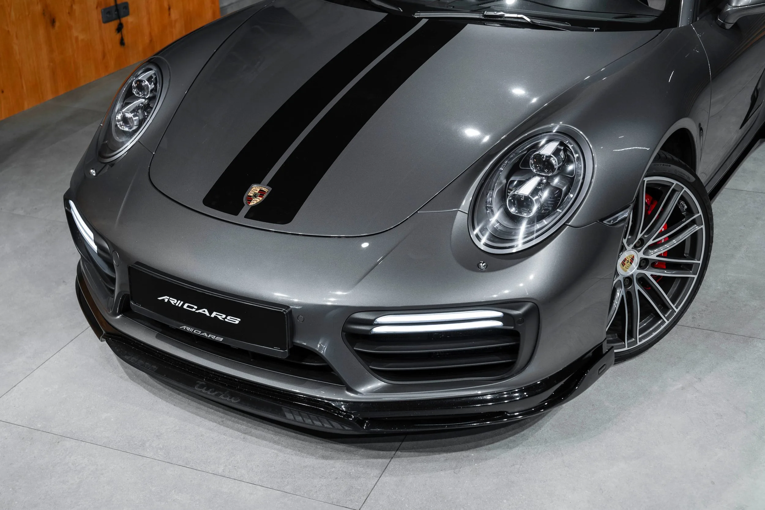 2017 Porsche 911 Turbo Cabriolet, 3/21