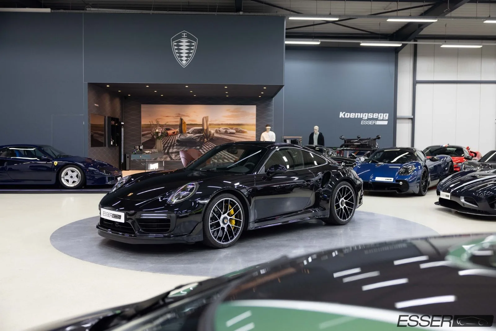 2017 Porsche 911 Turbo S, 5/30