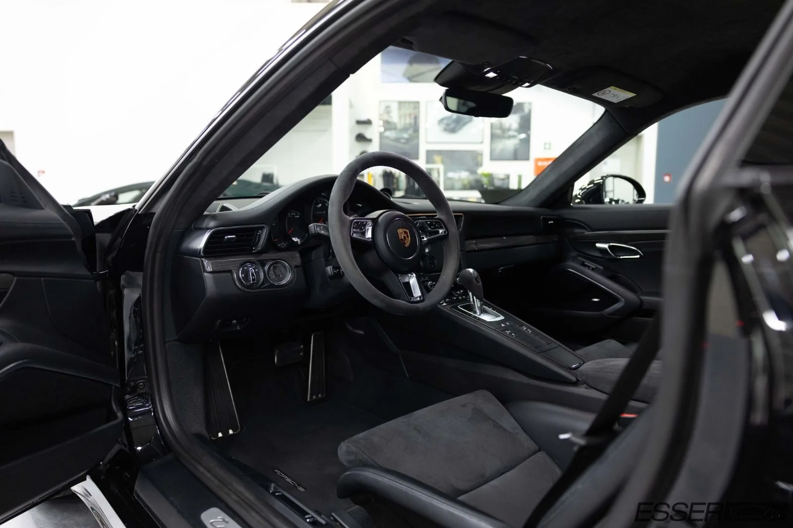 2017 Porsche 911 Turbo S, 8/30