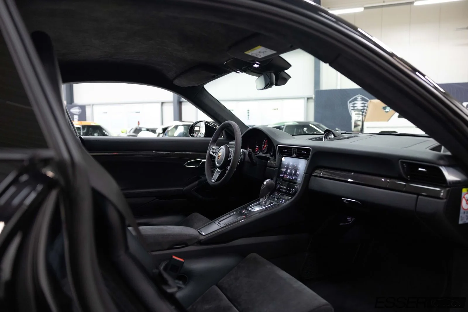 2017 Porsche 911 Turbo S, 13/30