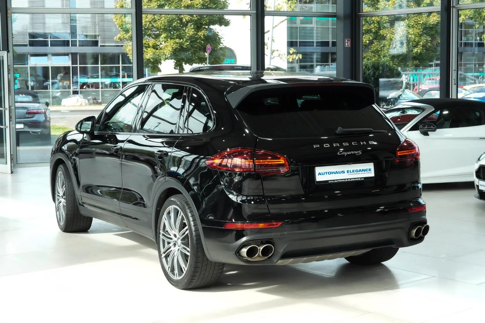 2017 Porsche Cayenne S Diesel, 8/30