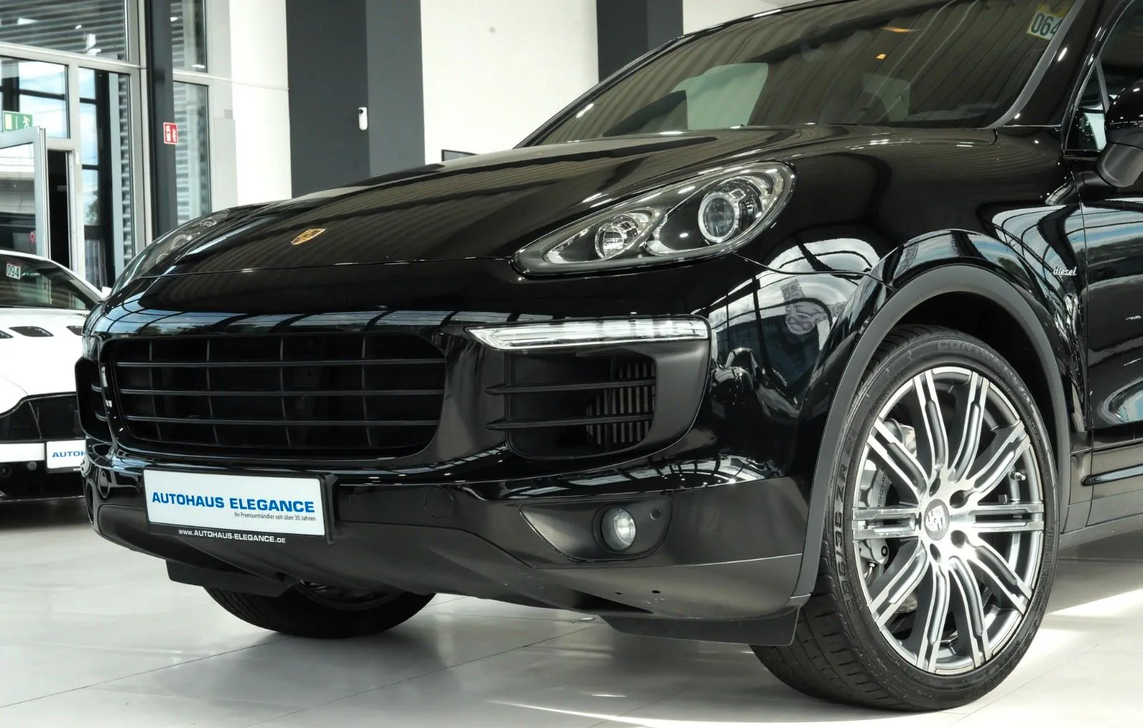 2017 Porsche Cayenne S Diesel, 9/30