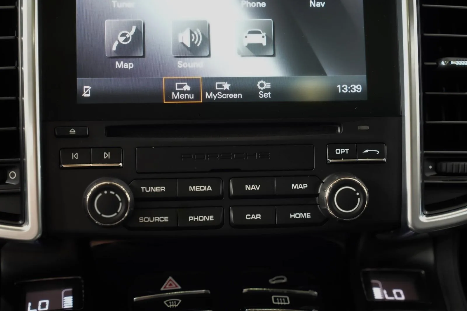 2017 Porsche Cayenne S Diesel, 26/30