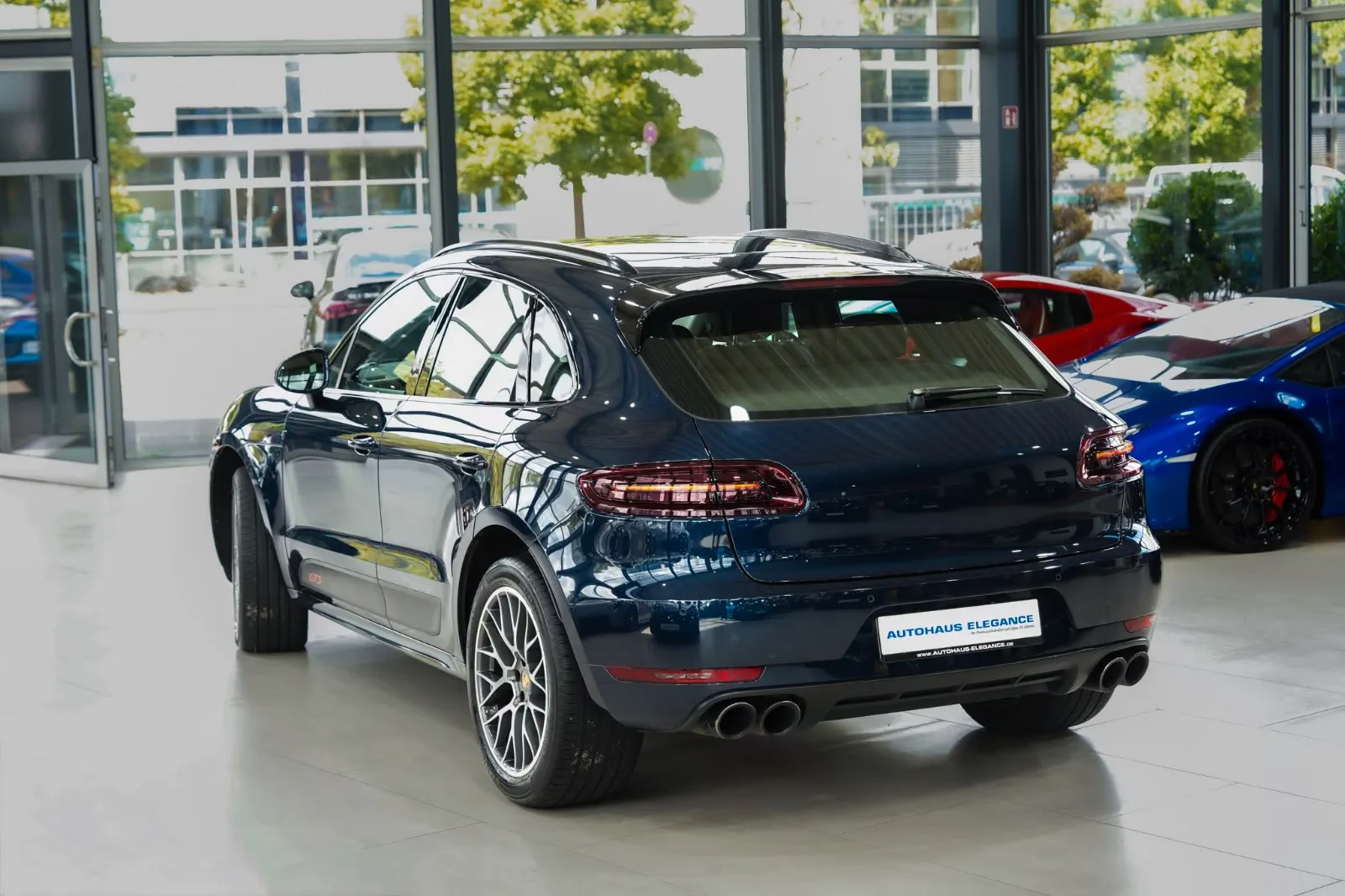 2017 Porsche Macan GTS, 3/30