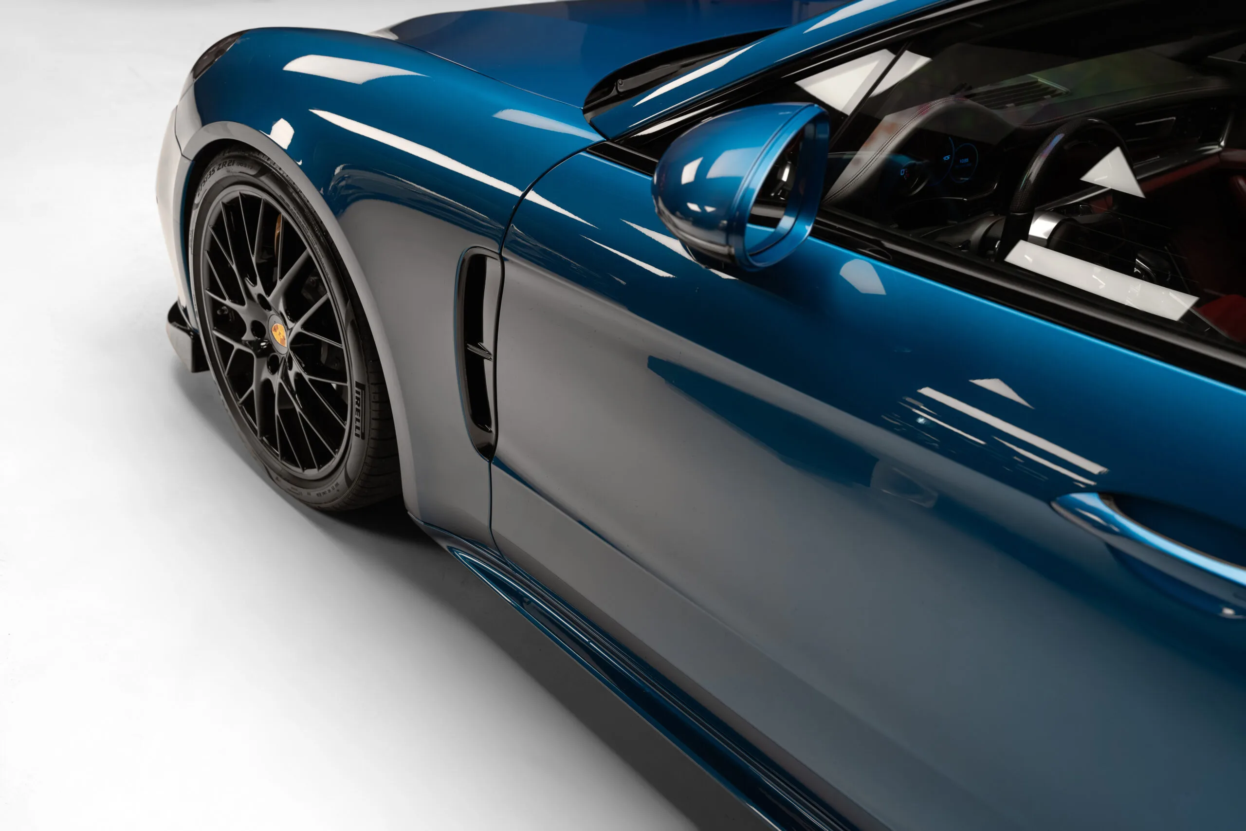 2017 Porsche Panamera 4S, 7/30