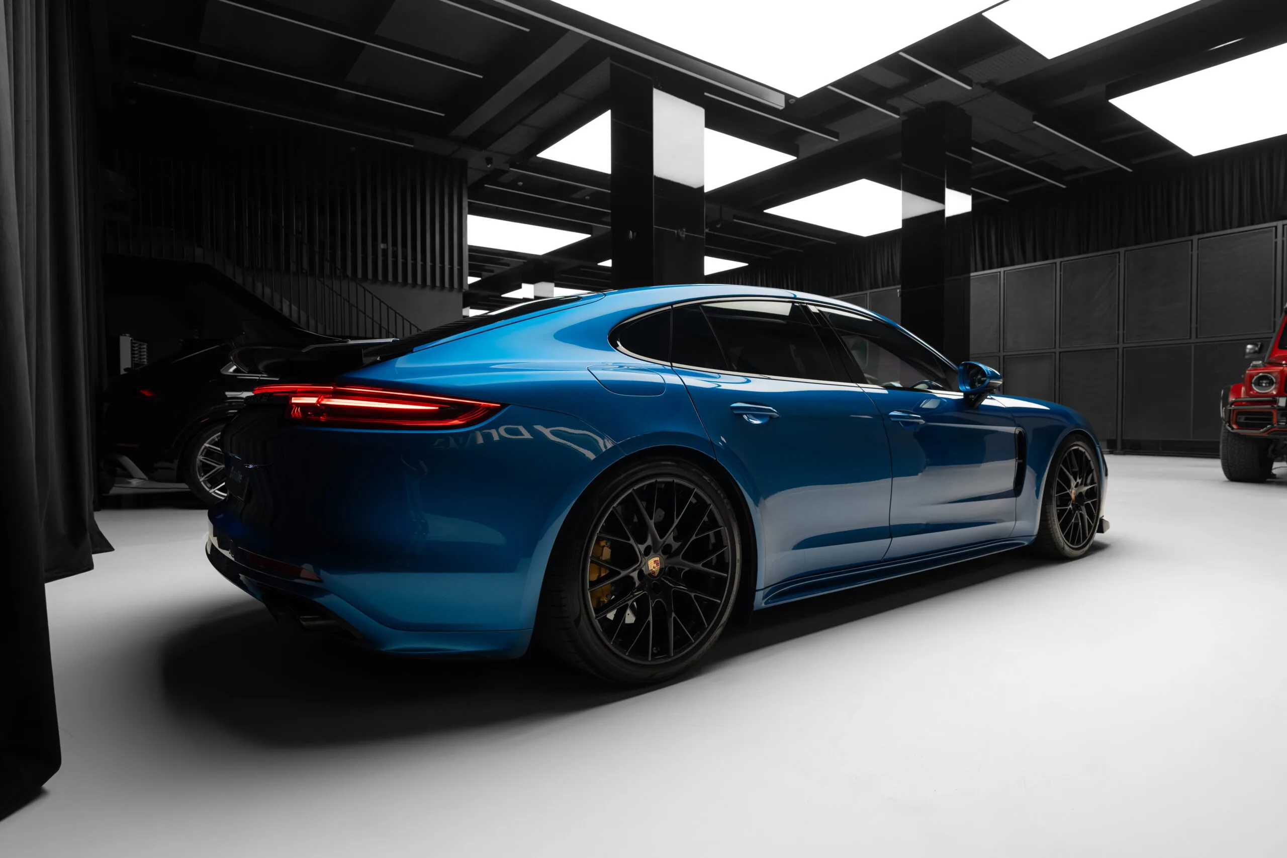 2017 Porsche Panamera 4S, 10/30