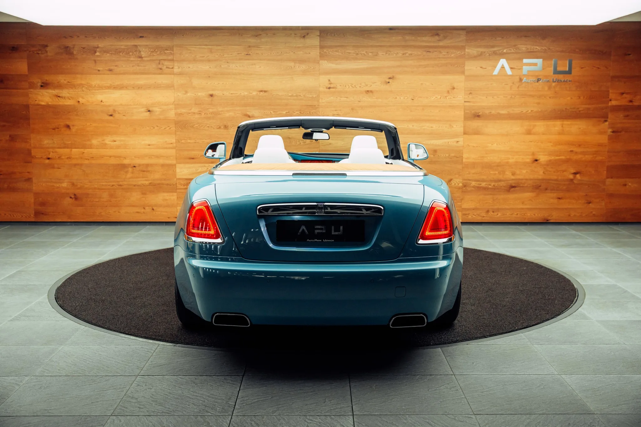 2017 Rolls-Royce Dawn, 26/30