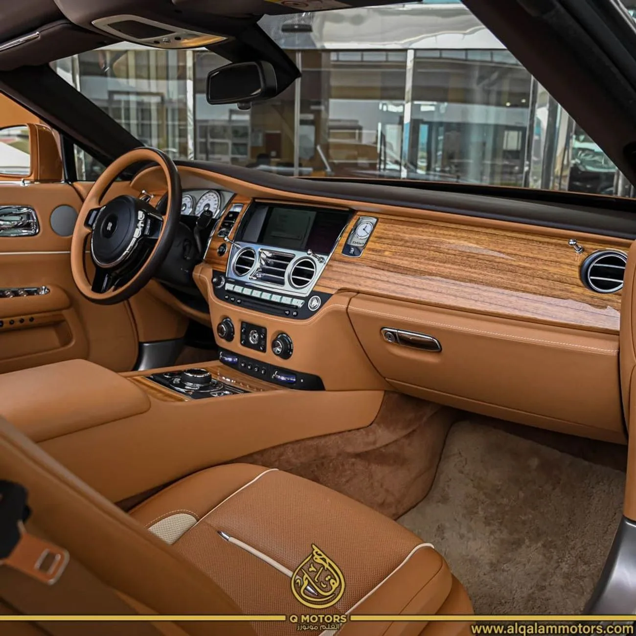 2017 Rolls-Royce Dawn angeboten von einem Fachhändler in Dubai, Vereinigte Arabische Emirate, Foto 9 von 11