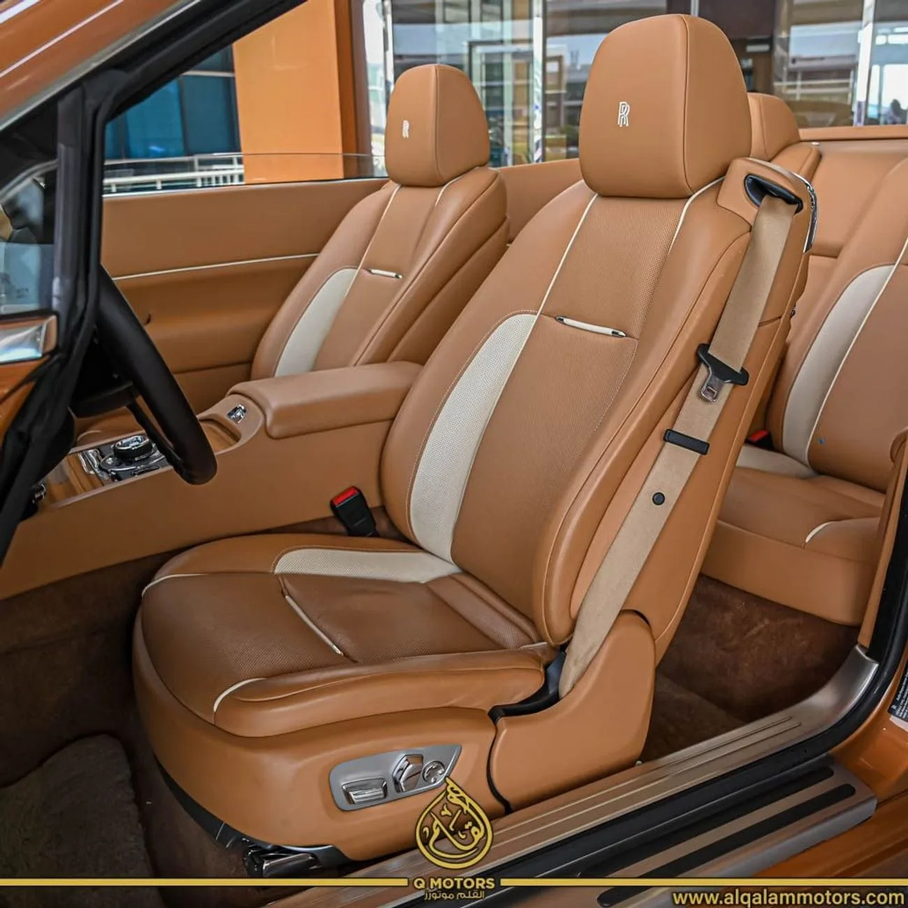 2017 Rolls-Royce Dawn angeboten von einem Fachhändler in Dubai, Vereinigte Arabische Emirate, Foto 10 von 11