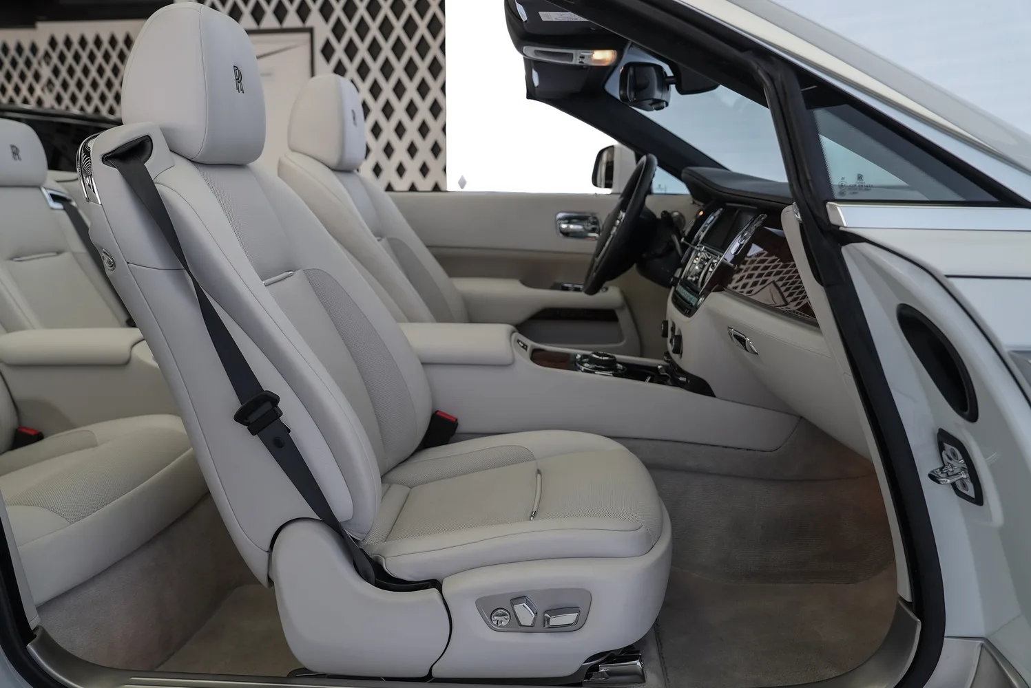 2017 Rolls-Royce Dawn, 12/15