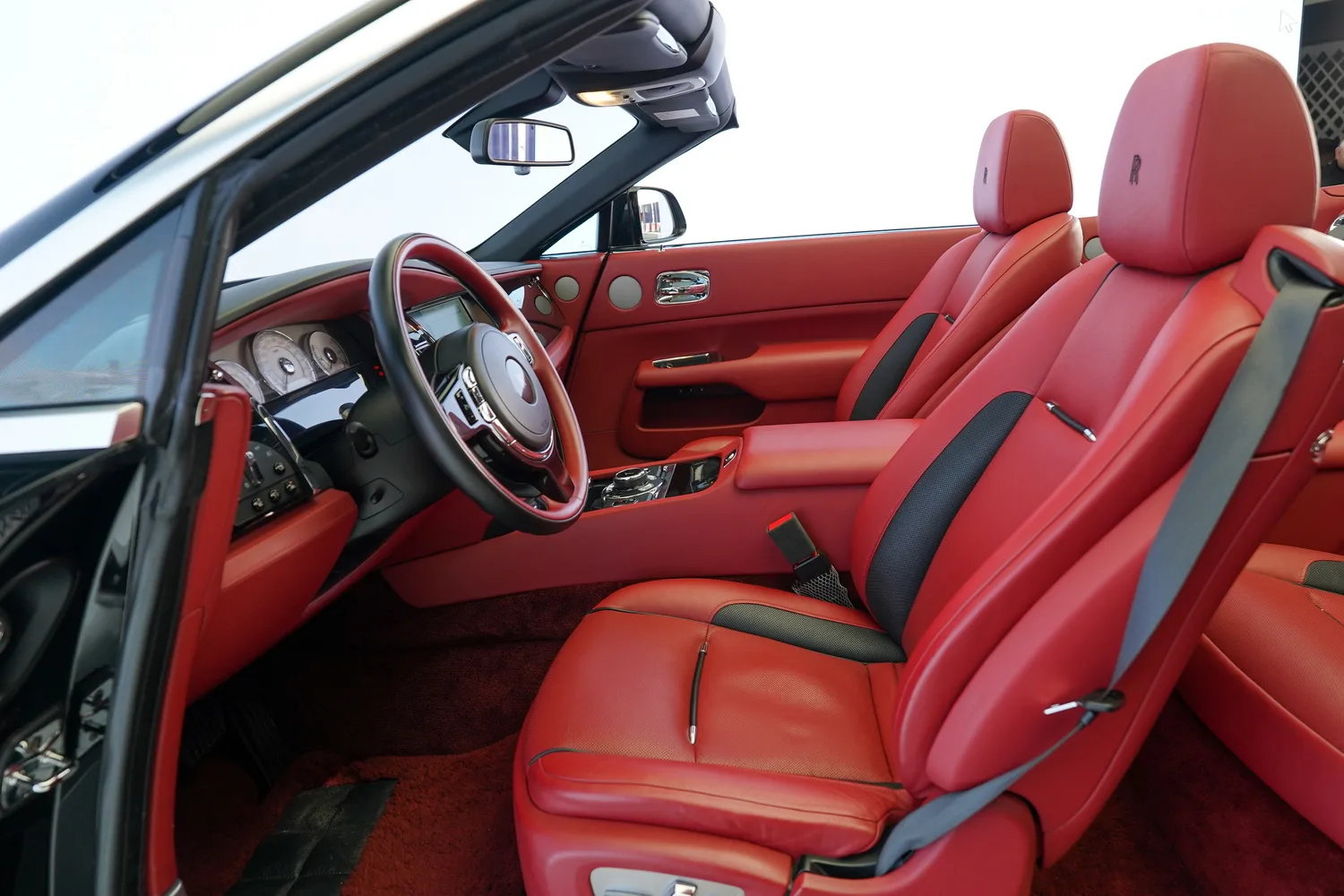 2017 Rolls-Royce Dawn, 4/13