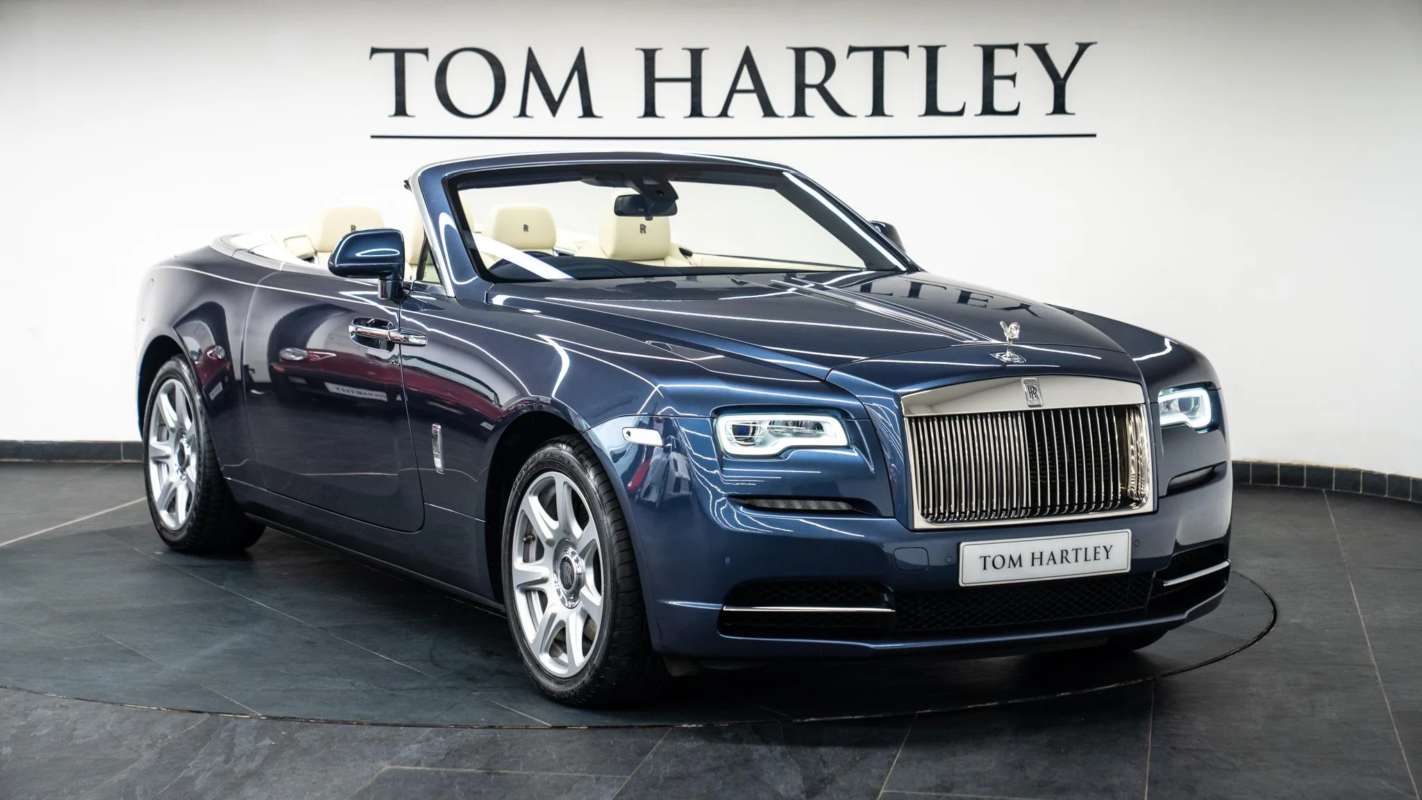 2017 Rolls-Royce Dawn angeboten von einem Fachhändler in Swadlincote, Vereinigtes Königreich, Hauptfoto