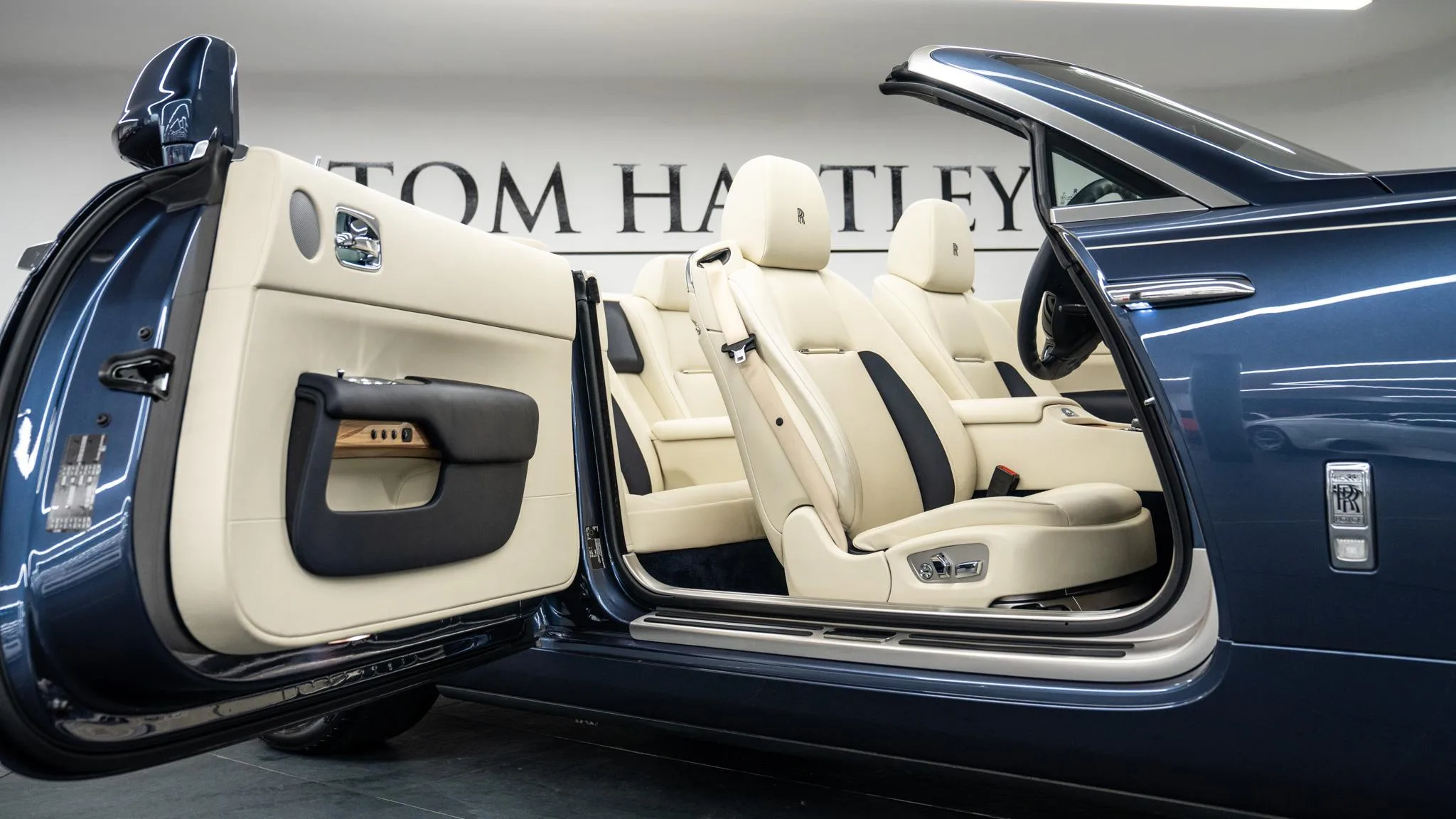 2017 Rolls-Royce Dawn, 23/30