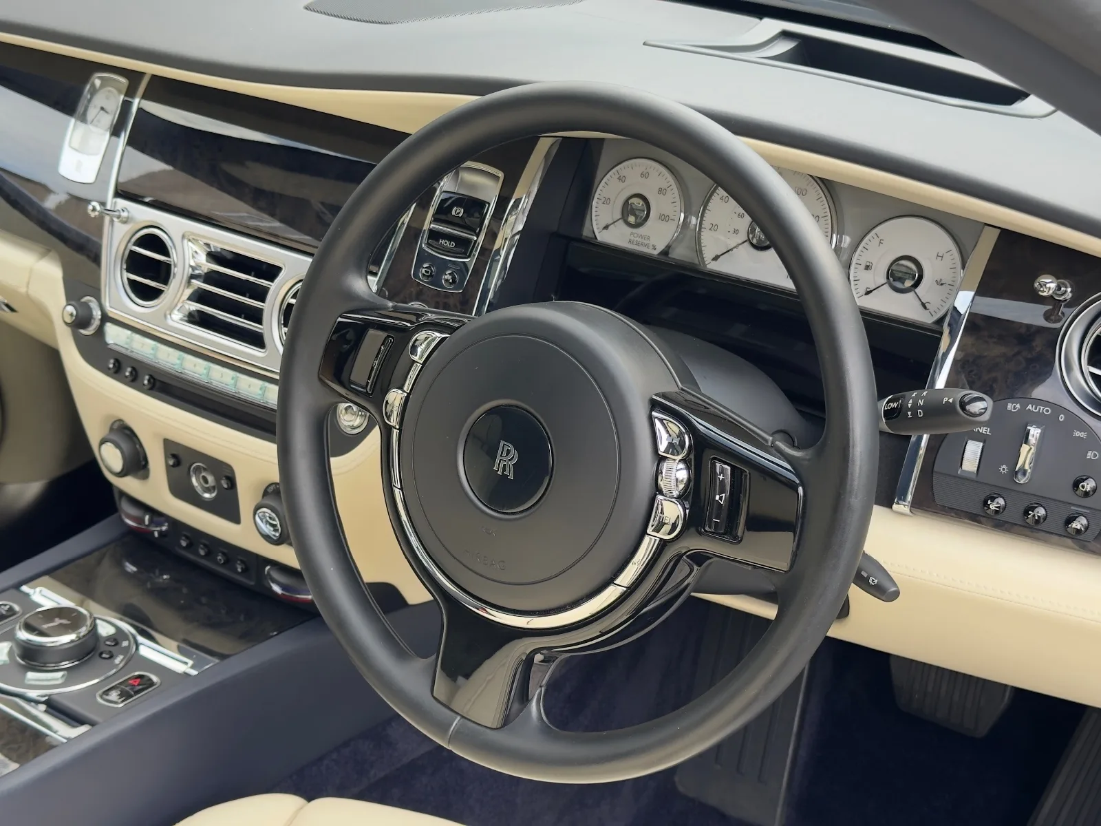 2017 Rolls-Royce Ghost Extended Series II, 18/30