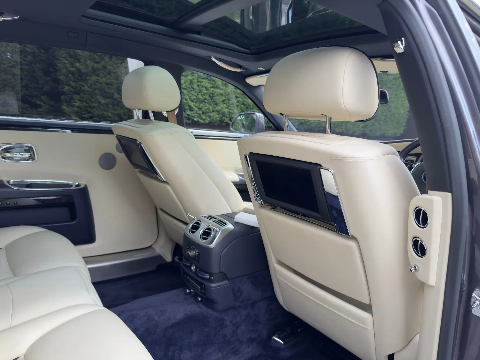 2017 Rolls-Royce Ghost Extended Series II, 23/30