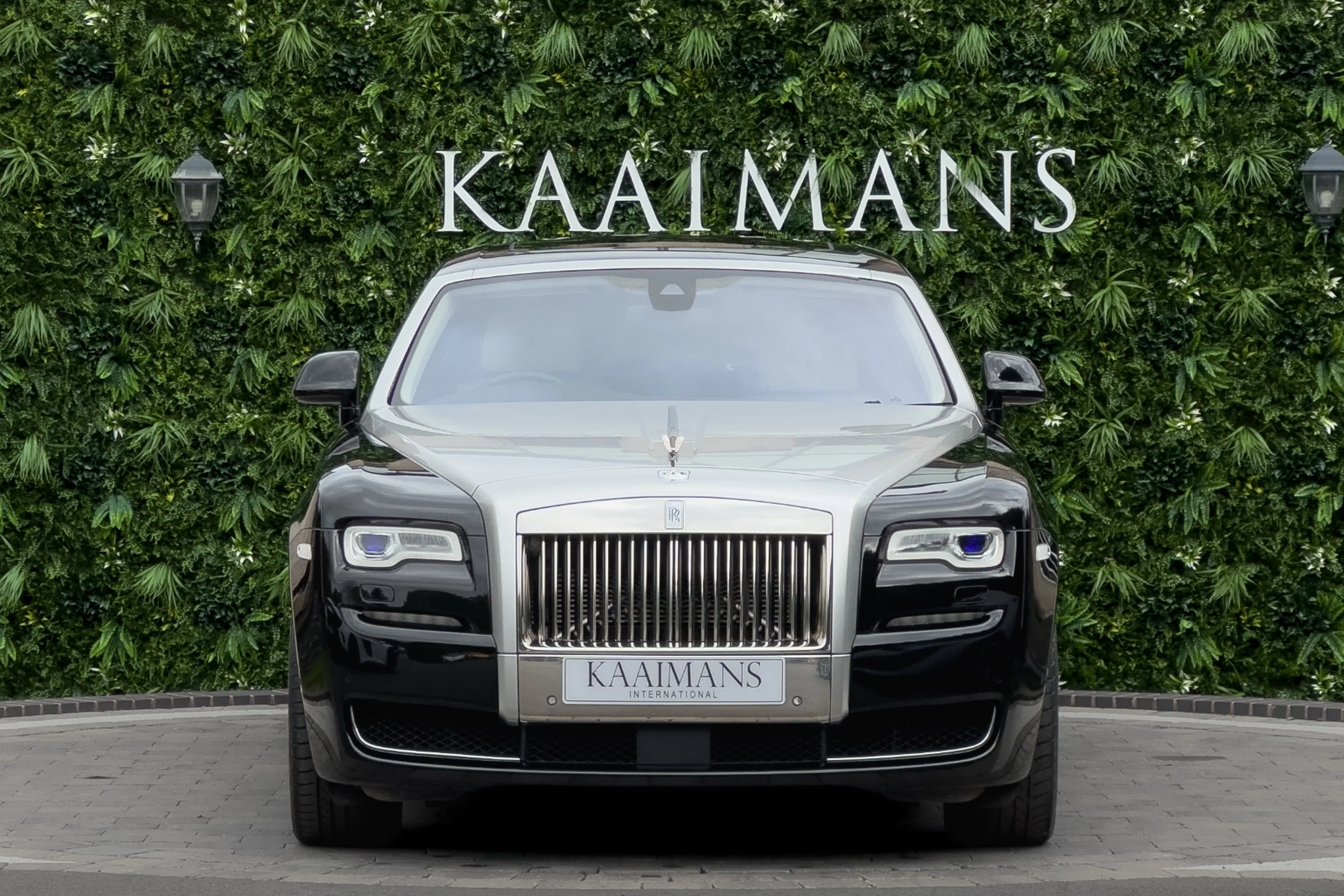 2017 Rolls-Royce Ghost Series II, 2/23