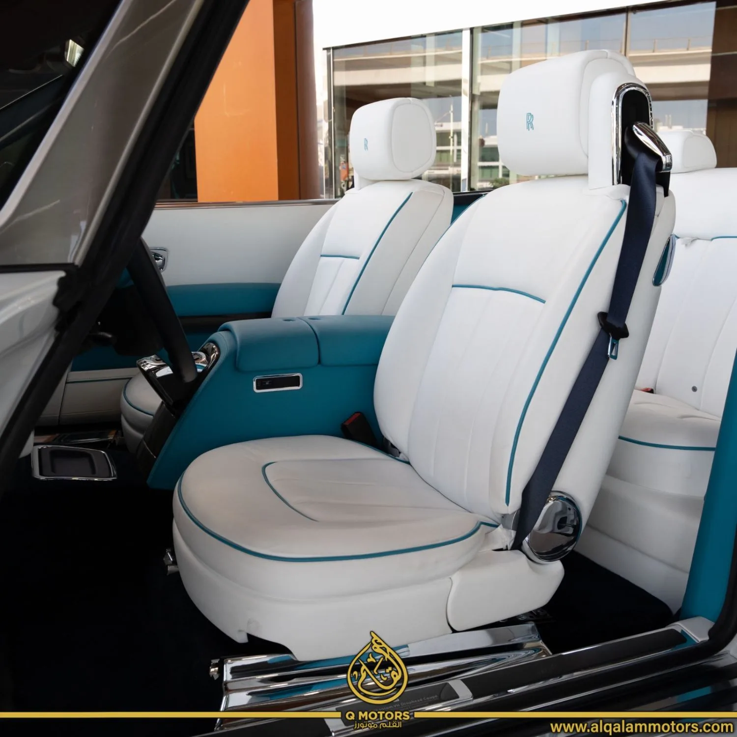 2017 Rolls-Royce Phantom Drophead Coupé angeboten von einem Fachhändler in Dubai, Vereinigte Arabische Emirate, Foto 13 von 24
