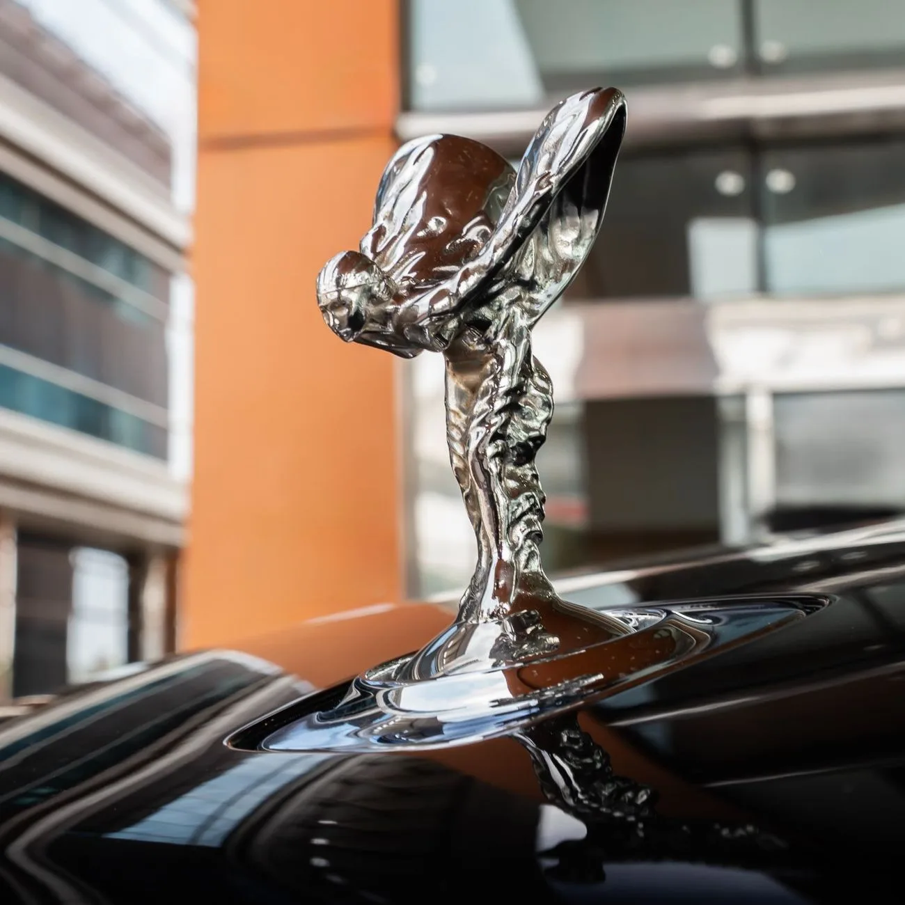 2017 Rolls-Royce Wraith angeboten von einem Fachhändler in Dubai, Vereinigte Arabische Emirate, Foto 6 von 22