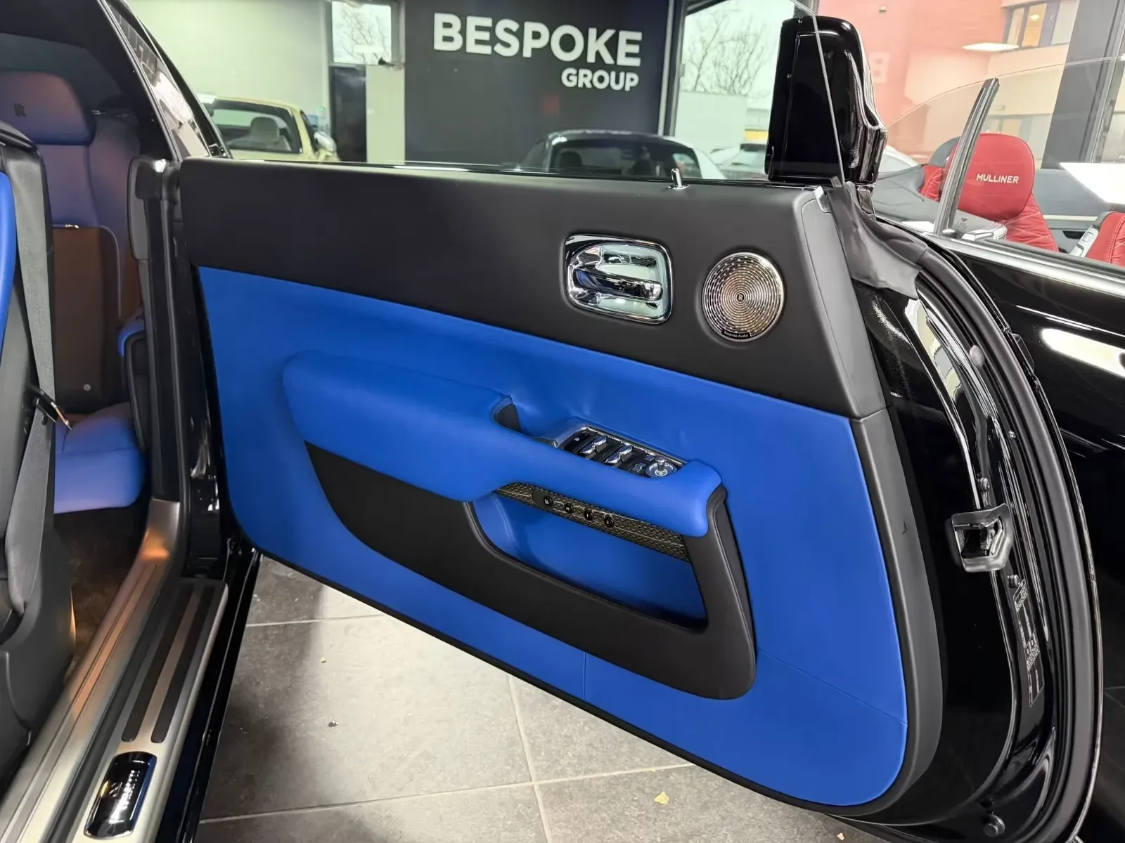 2017 Rolls-Royce Wraith Black Badge, 14/17