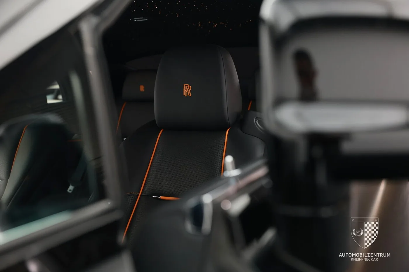 2017 Rolls-Royce Wraith Black Badge proposée par un spécialiste de la supercar à Viernheim, Allemagne, photo 12 sur 25