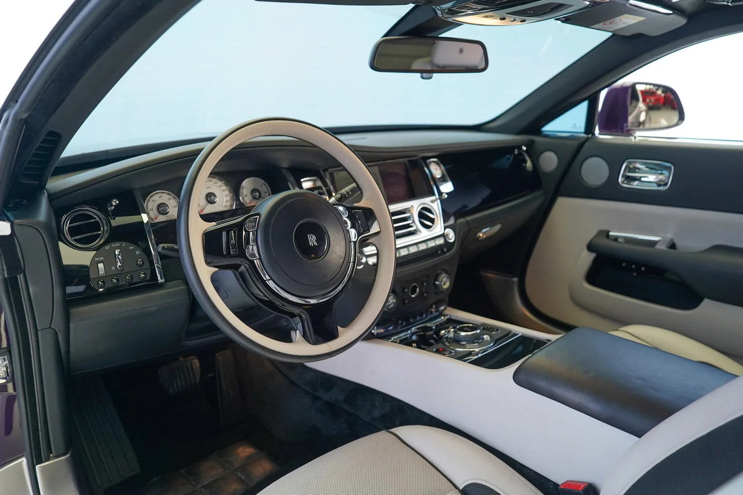 2017 Rolls-Royce Wraith, 7/15