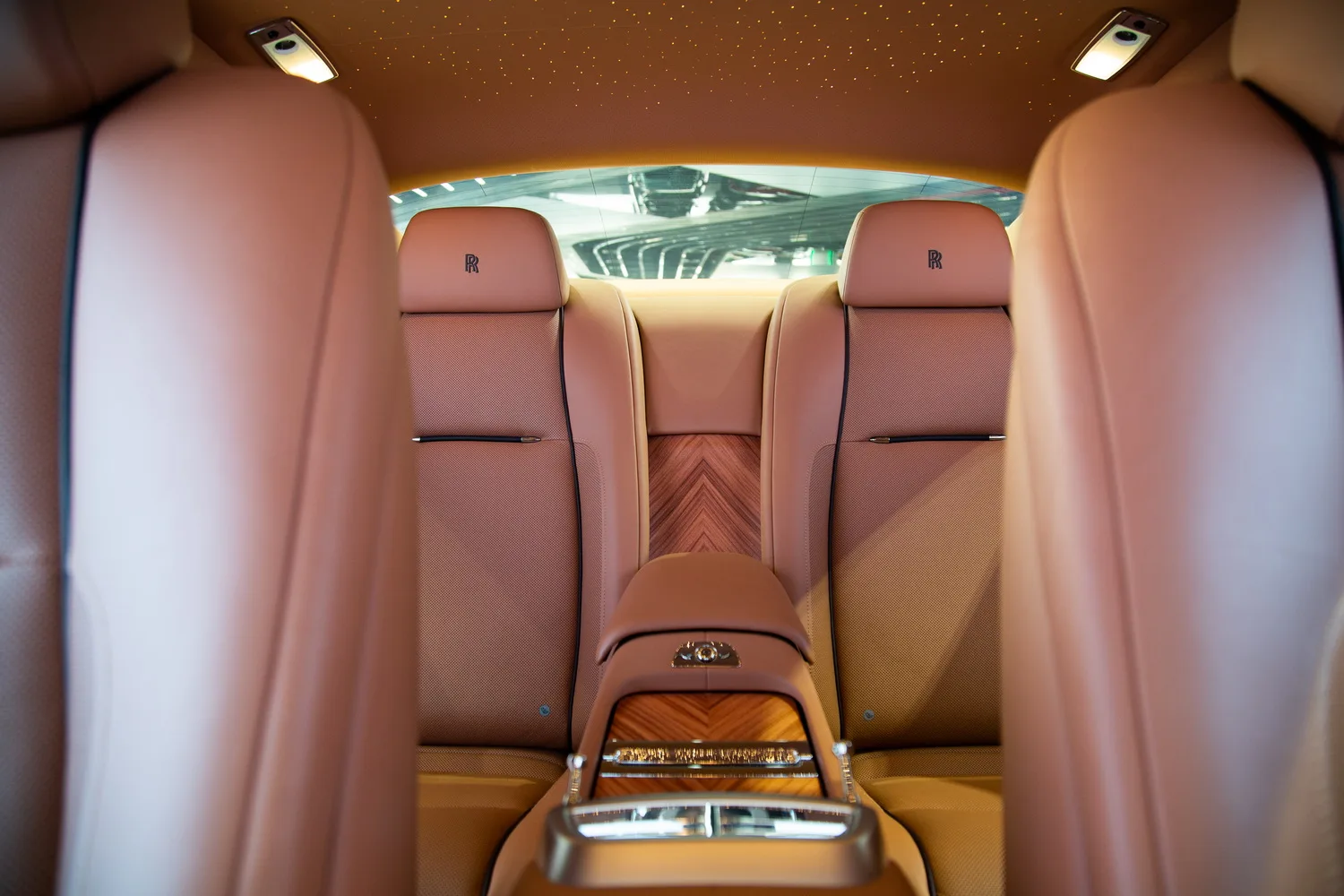 2017 Rolls-Royce Wraith, 12/16
