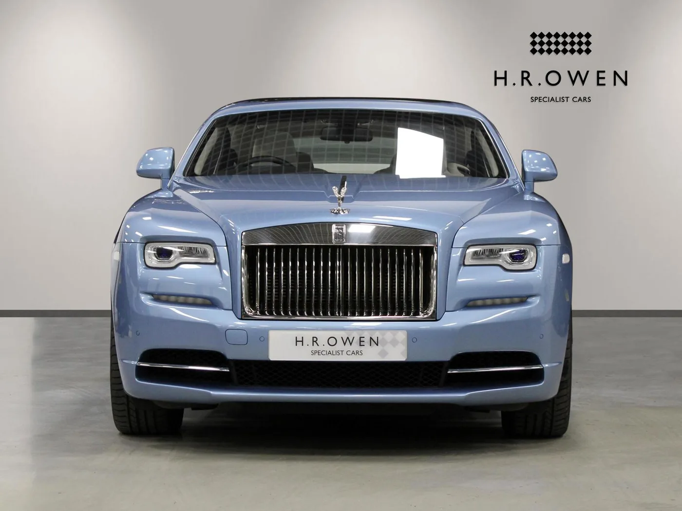 2017 Rolls-Royce Wraith offered by a franchised dealer group in Cheltenham, United Kingdom, photo 8 of 25