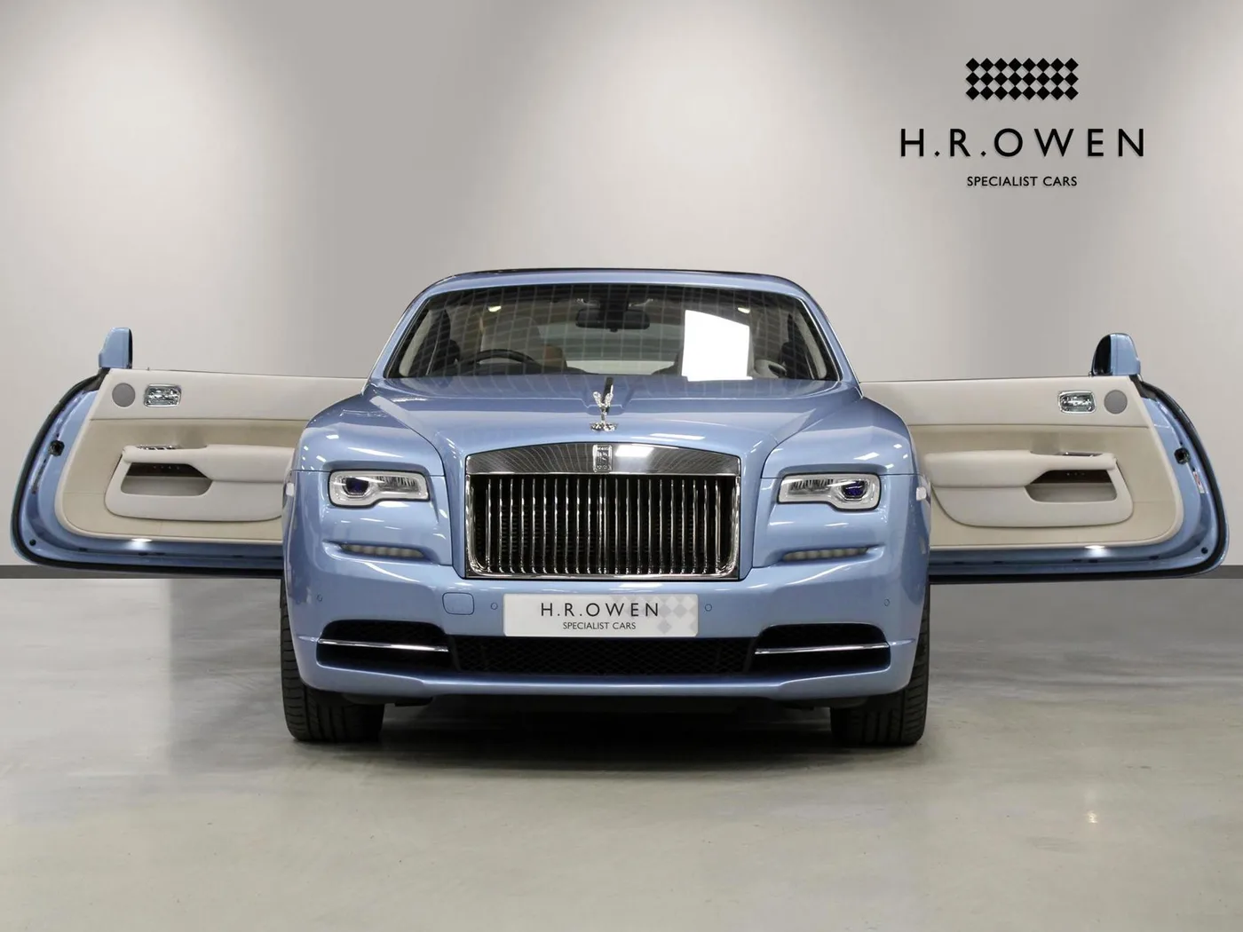 2017 Rolls-Royce Wraith offered by a franchised dealer group in Cheltenham, United Kingdom, photo 9 of 25