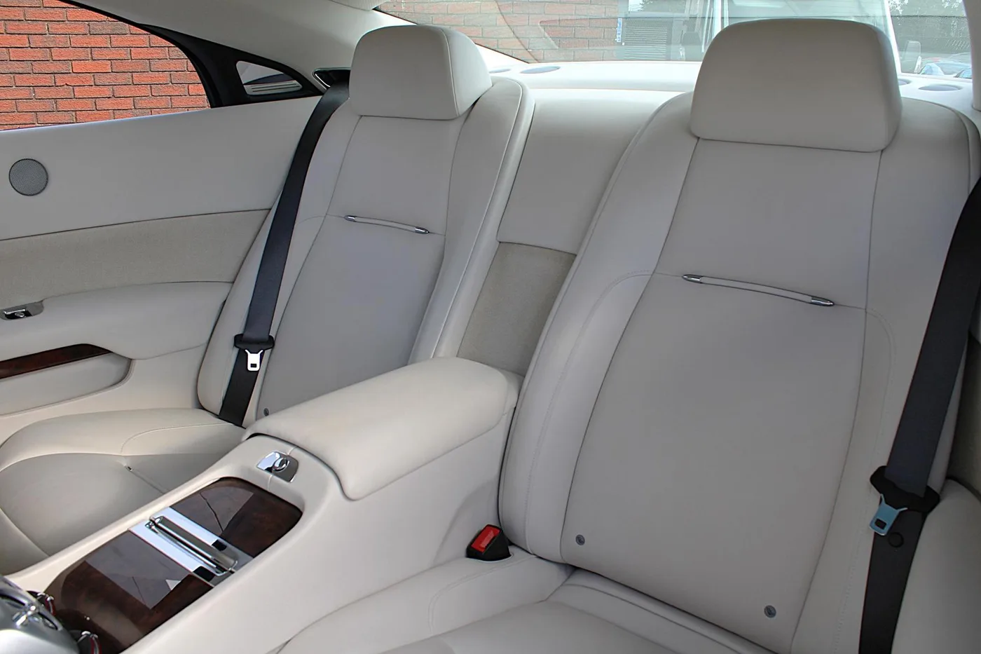 2017 Rolls-Royce Wraith offered by a franchised dealer group in Cheltenham, United Kingdom, photo 19 of 25