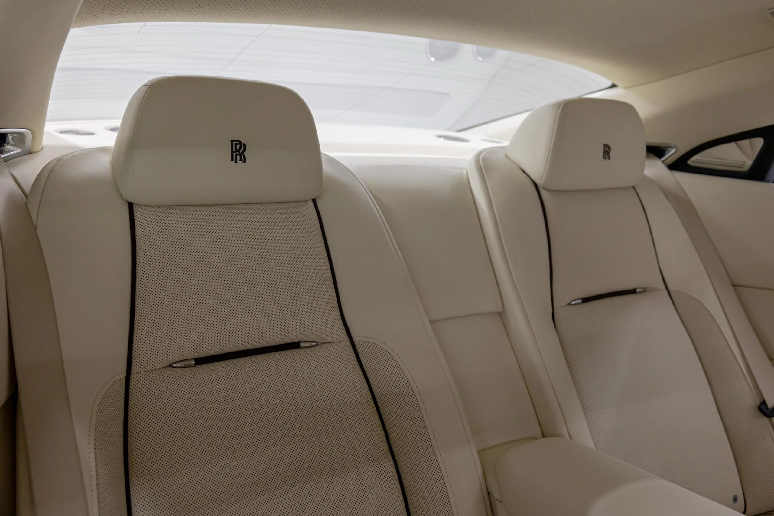 2017 Rolls-Royce Wraith, 10/24