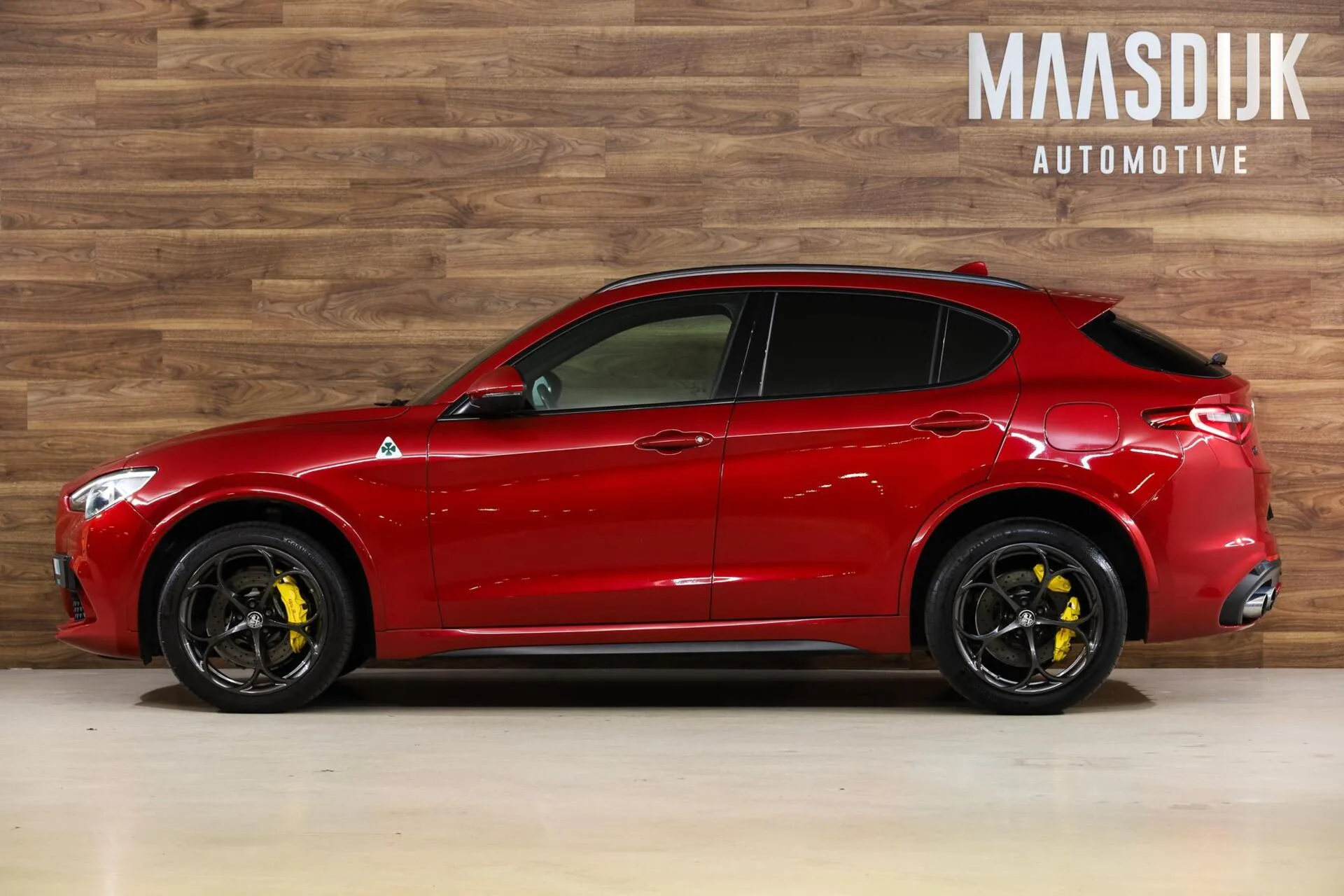 2018 Alfa Romeo Stelvio Quadrifoglio, 11/30